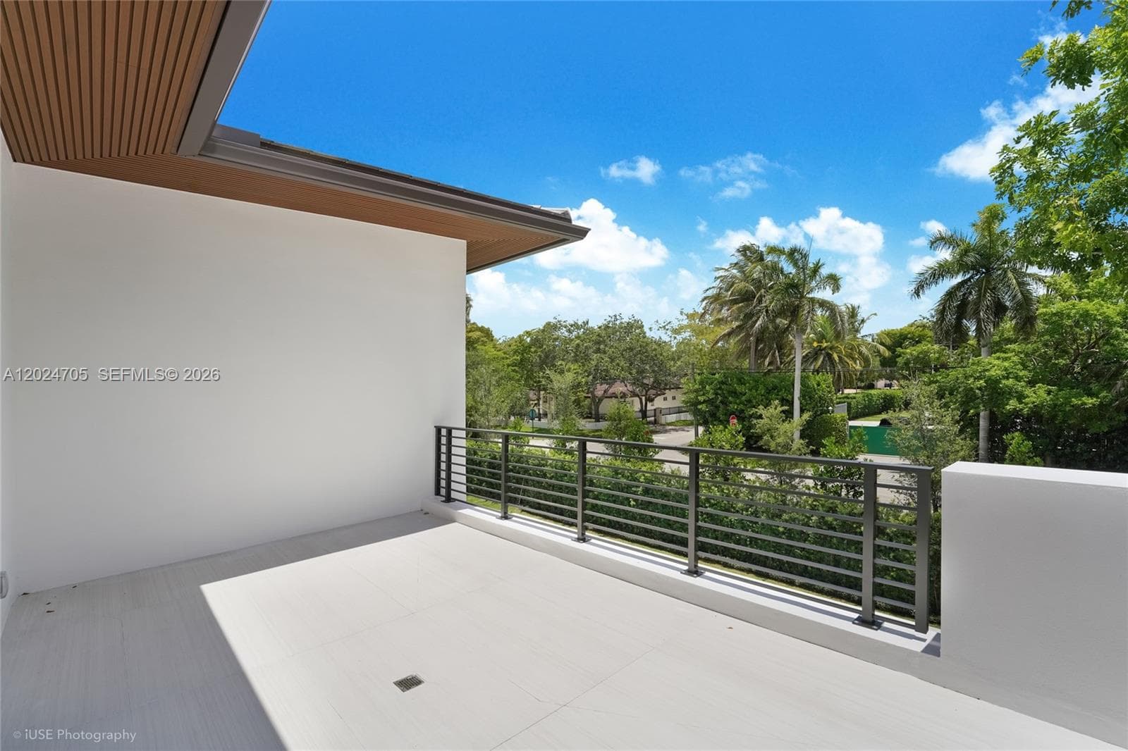9405 SW 72nd Ct, Pinecrest FL 33156 — 40