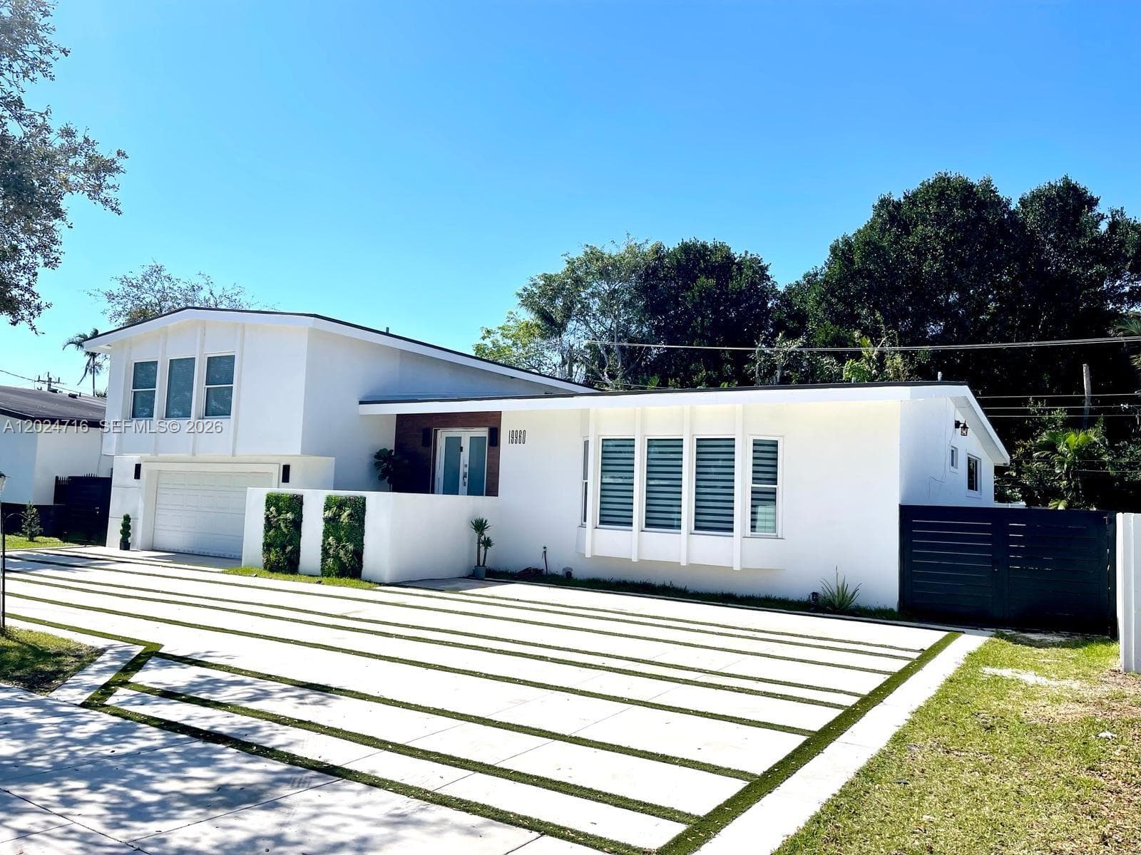 19960 Highland Lakes Blvd, Miami FL 33179 — 3