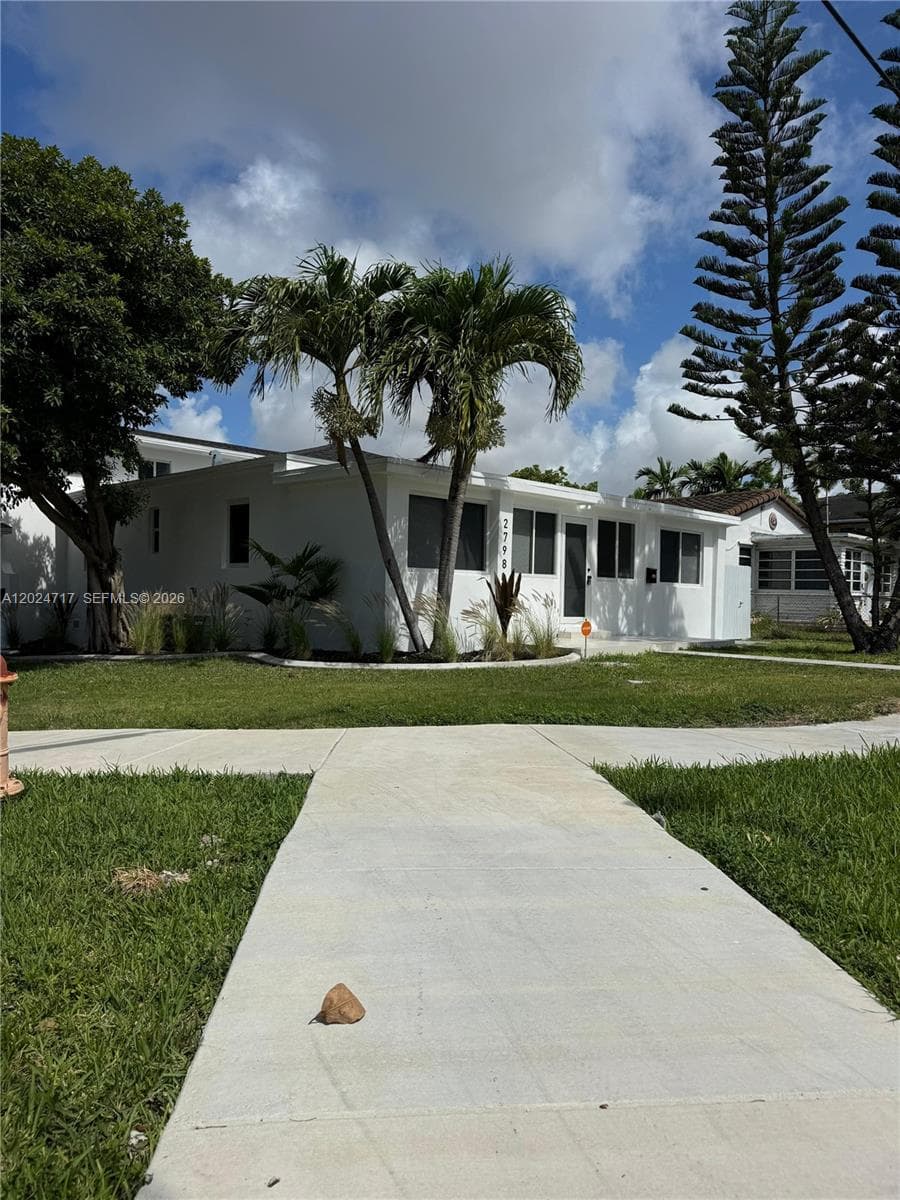 2798 SW 33rd Ave # 2798, Miami FL 33133 — 3
