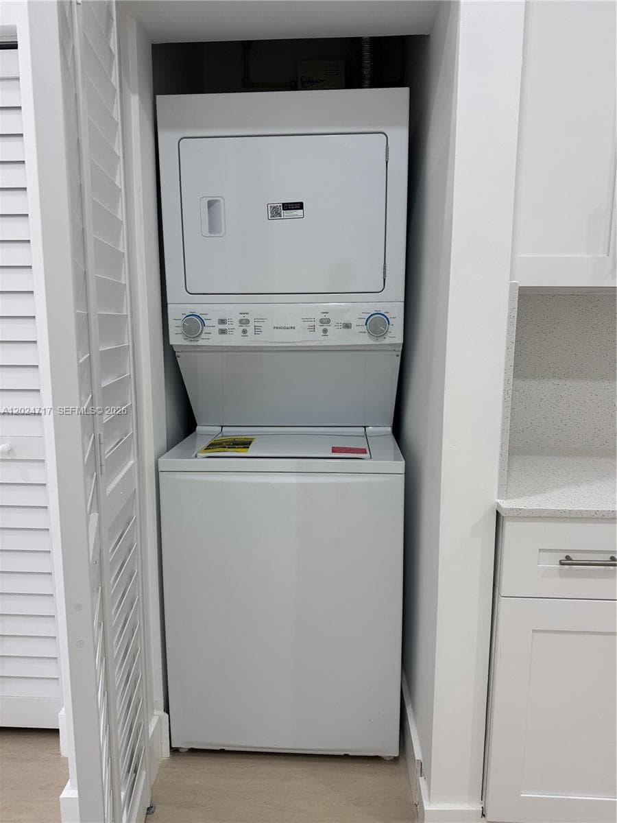2798 SW 33rd Ave # 2798, Miami FL 33133 — 18