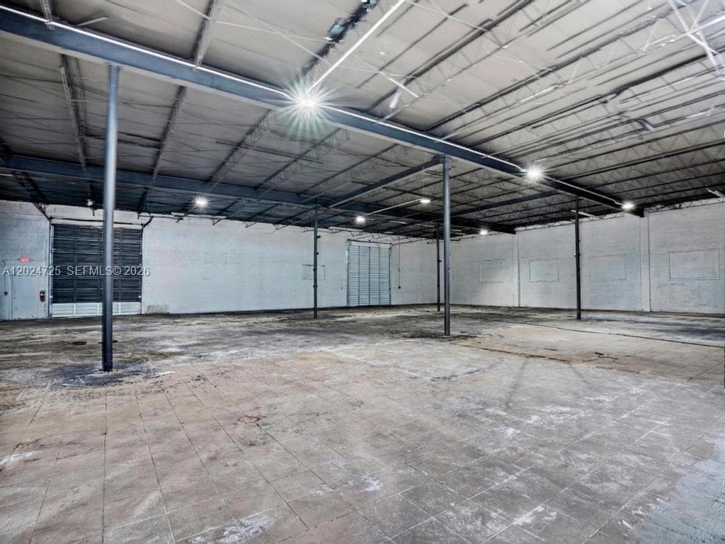 2955 NW 75th St, Miami FL 33147 — 6