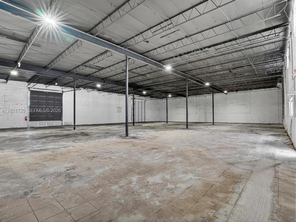 2955 NW 75th St, Miami FL 33147 — 12