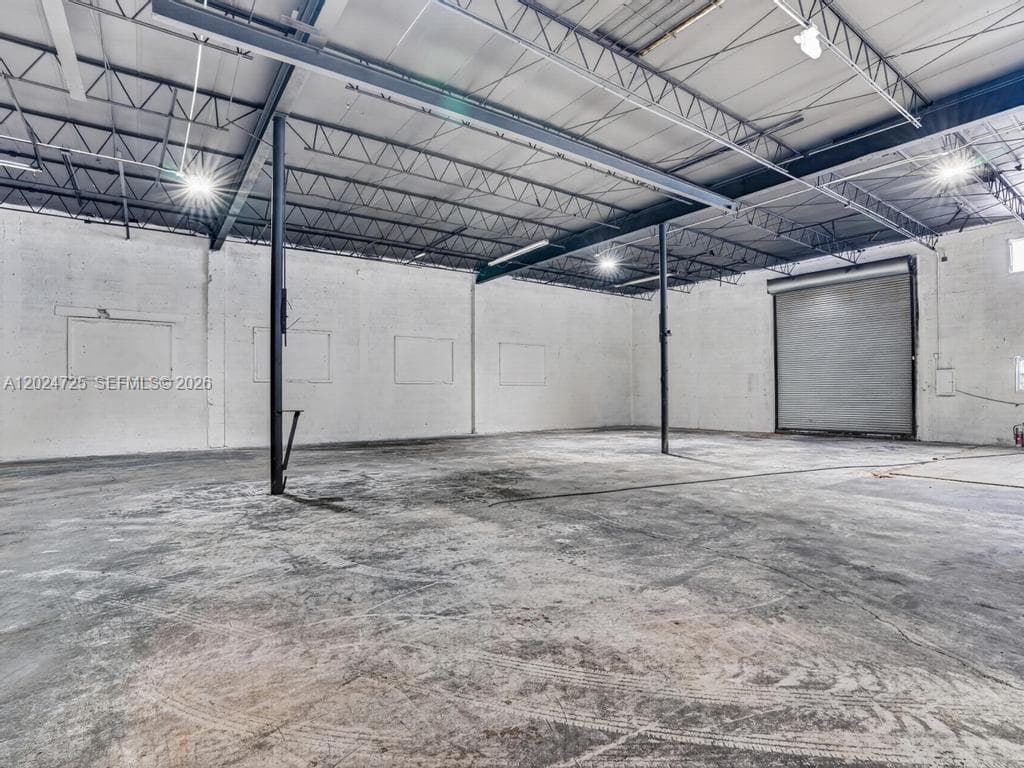 2955 NW 75th St, Miami FL 33147 — 7