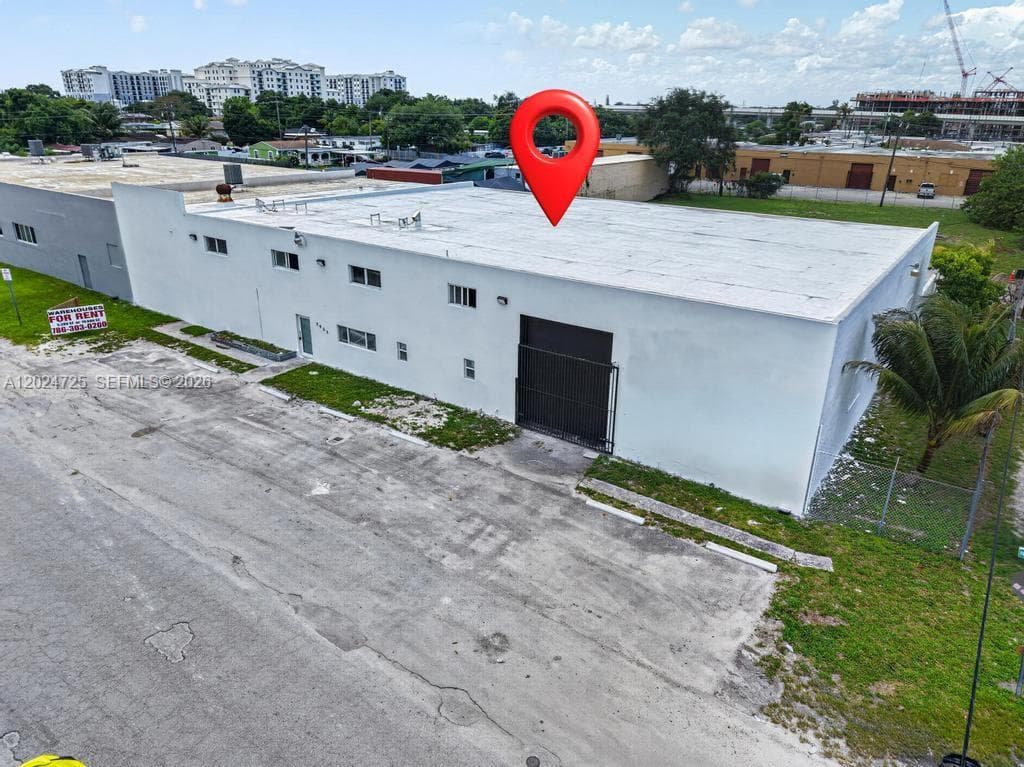 2955 NW 75th St, Miami FL 33147 — 29