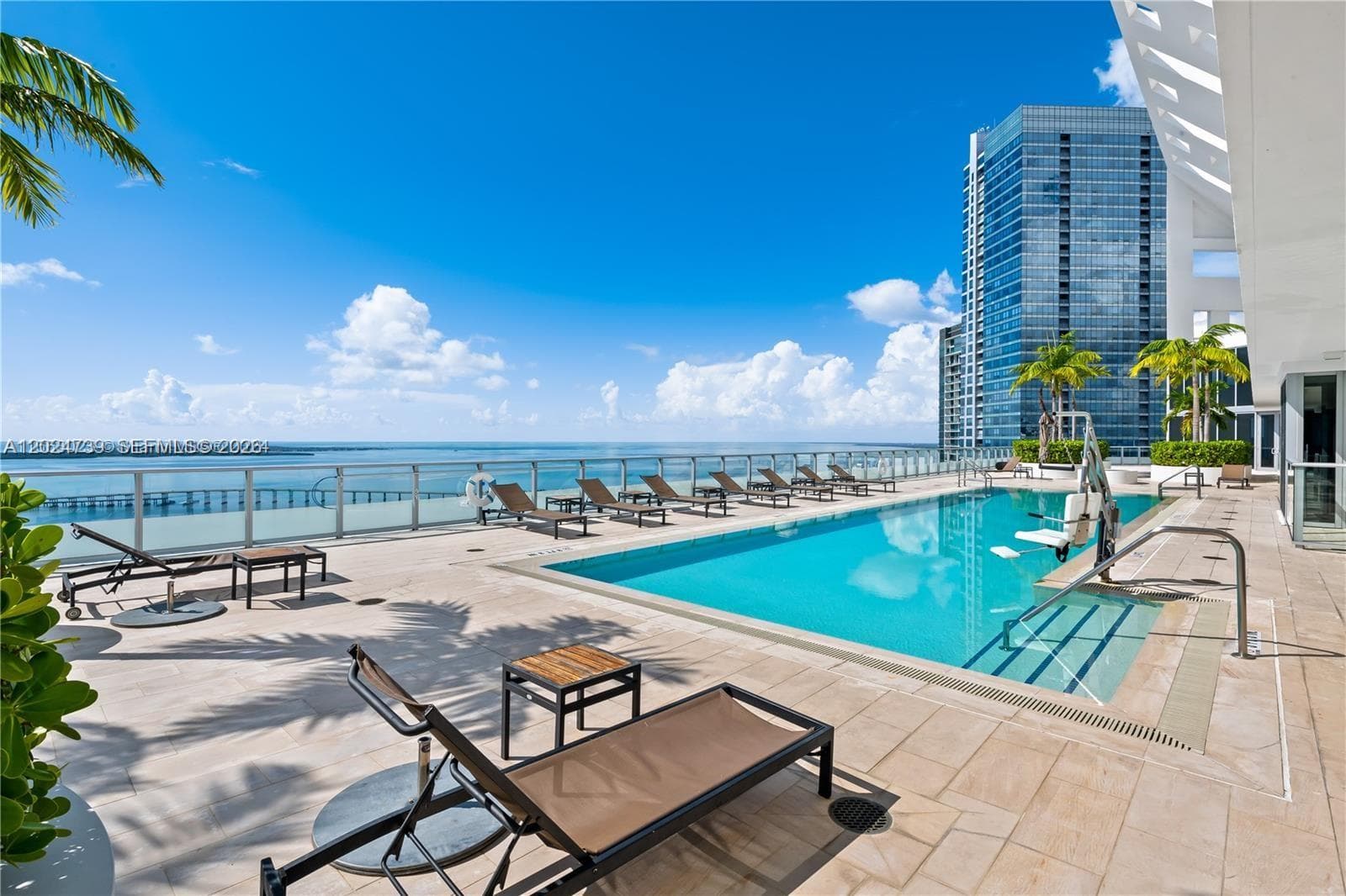 1300 Brickell Bay Dr # 1007, Miami FL 33131 — 1