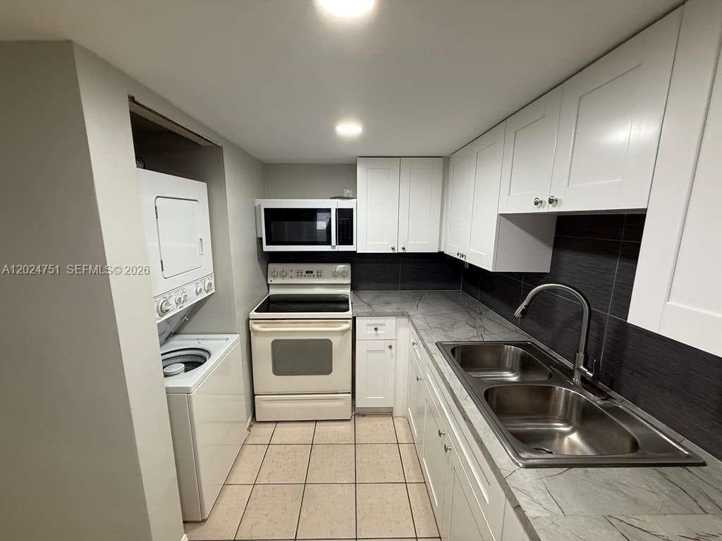 10000 NW 80th Ct # 2345, Hialeah Gardens FL 33016 — 2