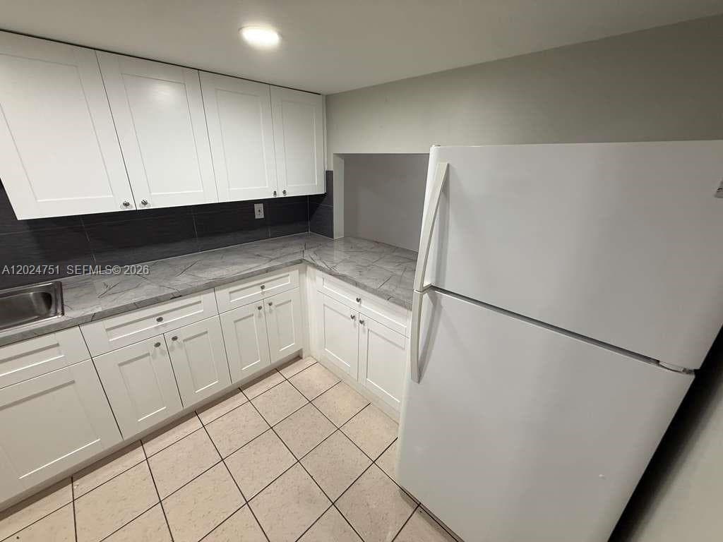 10000 NW 80th Ct # 2345, Hialeah Gardens FL 33016 — 5