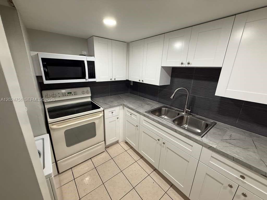 10000 NW 80th Ct # 2345, Hialeah Gardens FL 33016 — 4