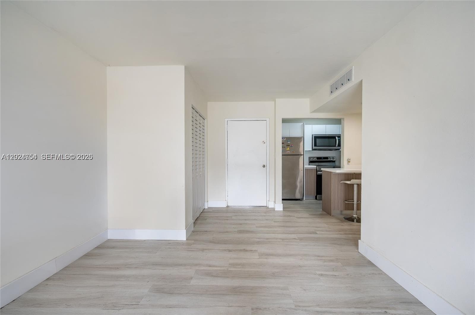 899 West Ave # 7E, Miami Beach FL 33139 — 17
