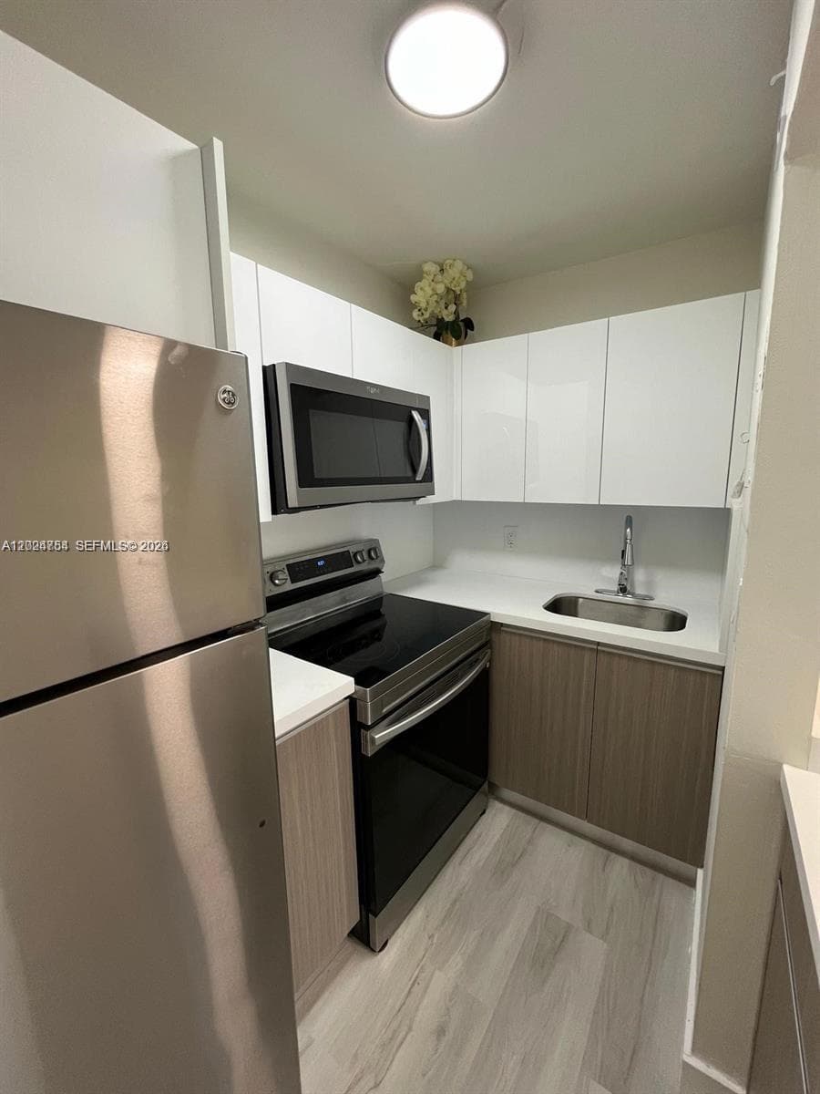 899 West Ave # 7E, Miami Beach FL 33139 — 9