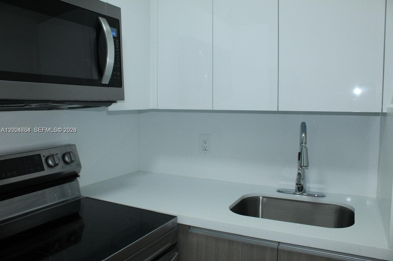 899 West Ave # 7E, Miami Beach FL 33139 — 11