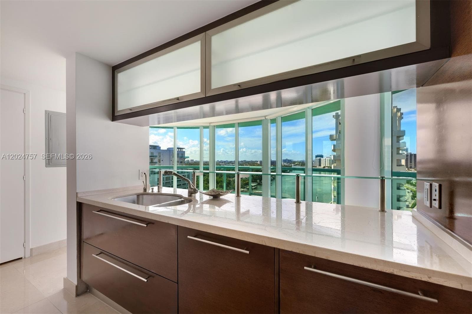 6000 Indian Creek Dr # 14B, Miami Beach FL 33140 — 7