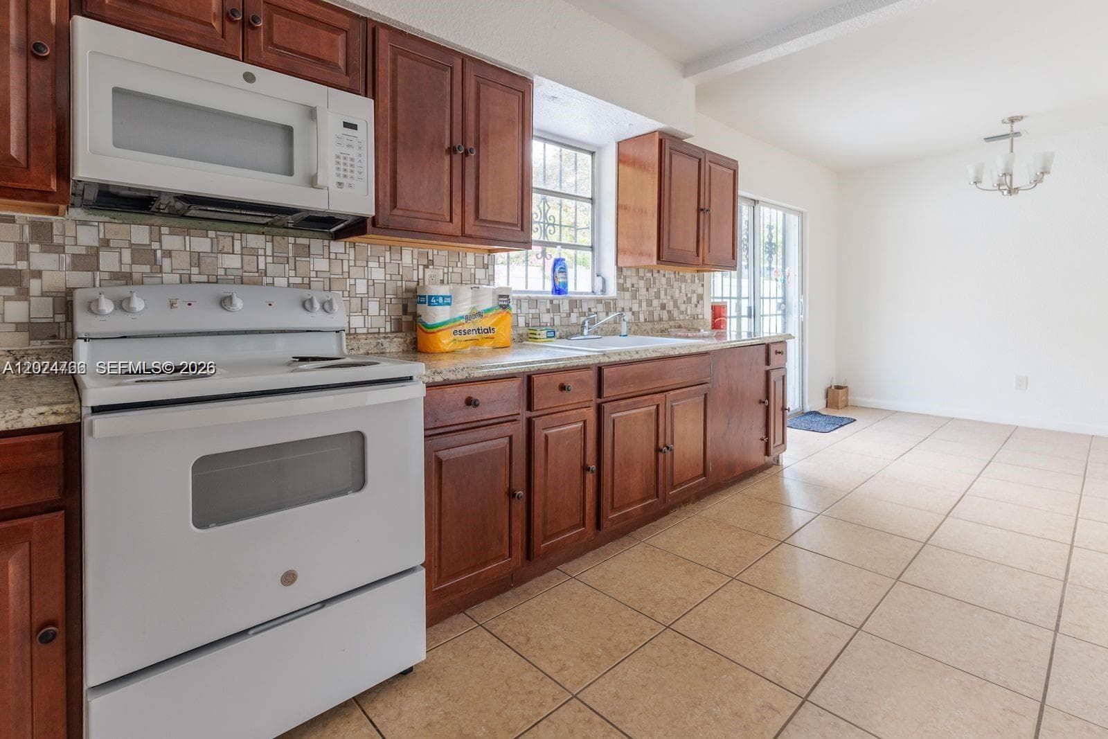 1301 NE 153rd St # 1301, North Miami Beach FL 33162 — 7