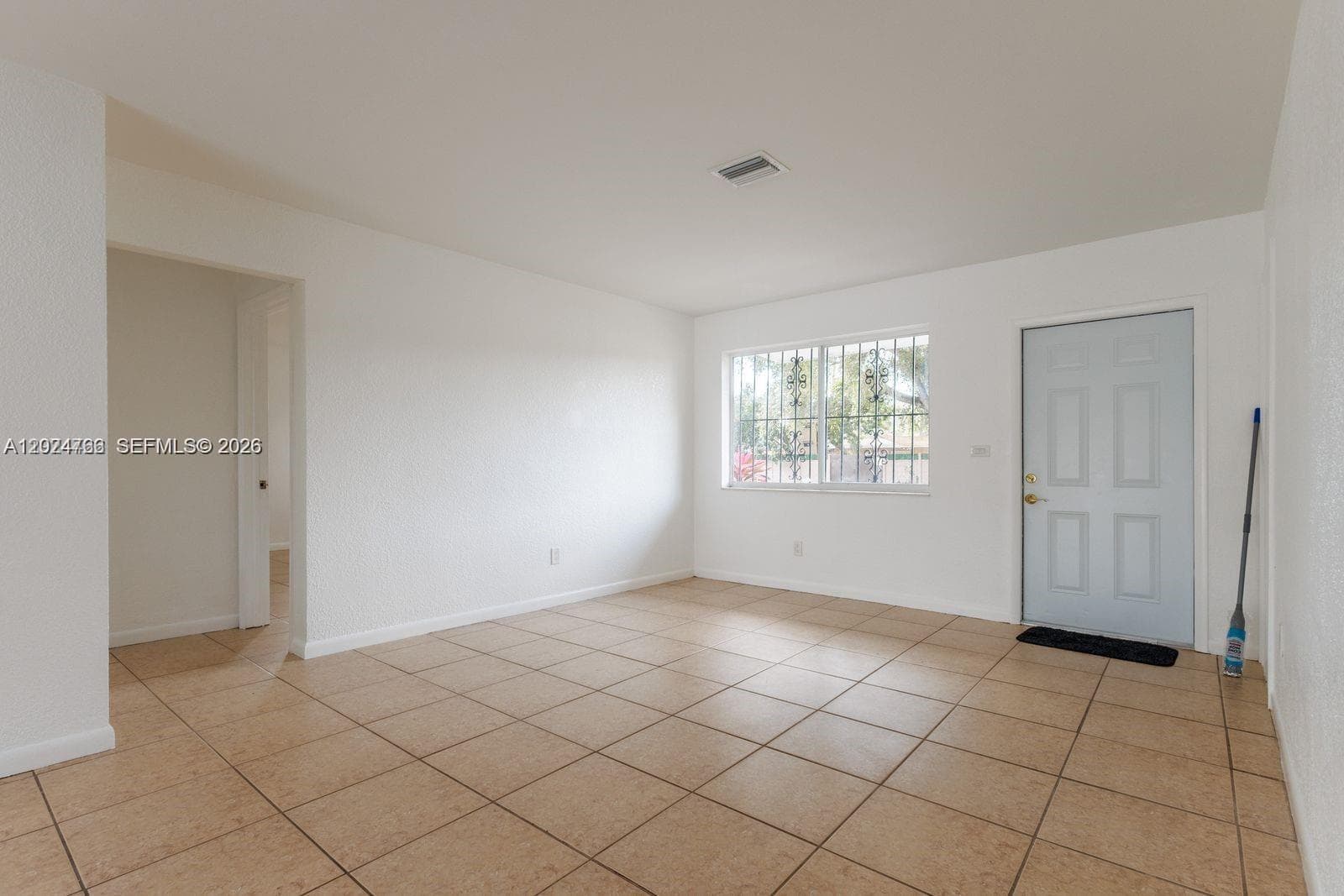 1301 NE 153rd St # 1301, North Miami Beach FL 33162 — 8