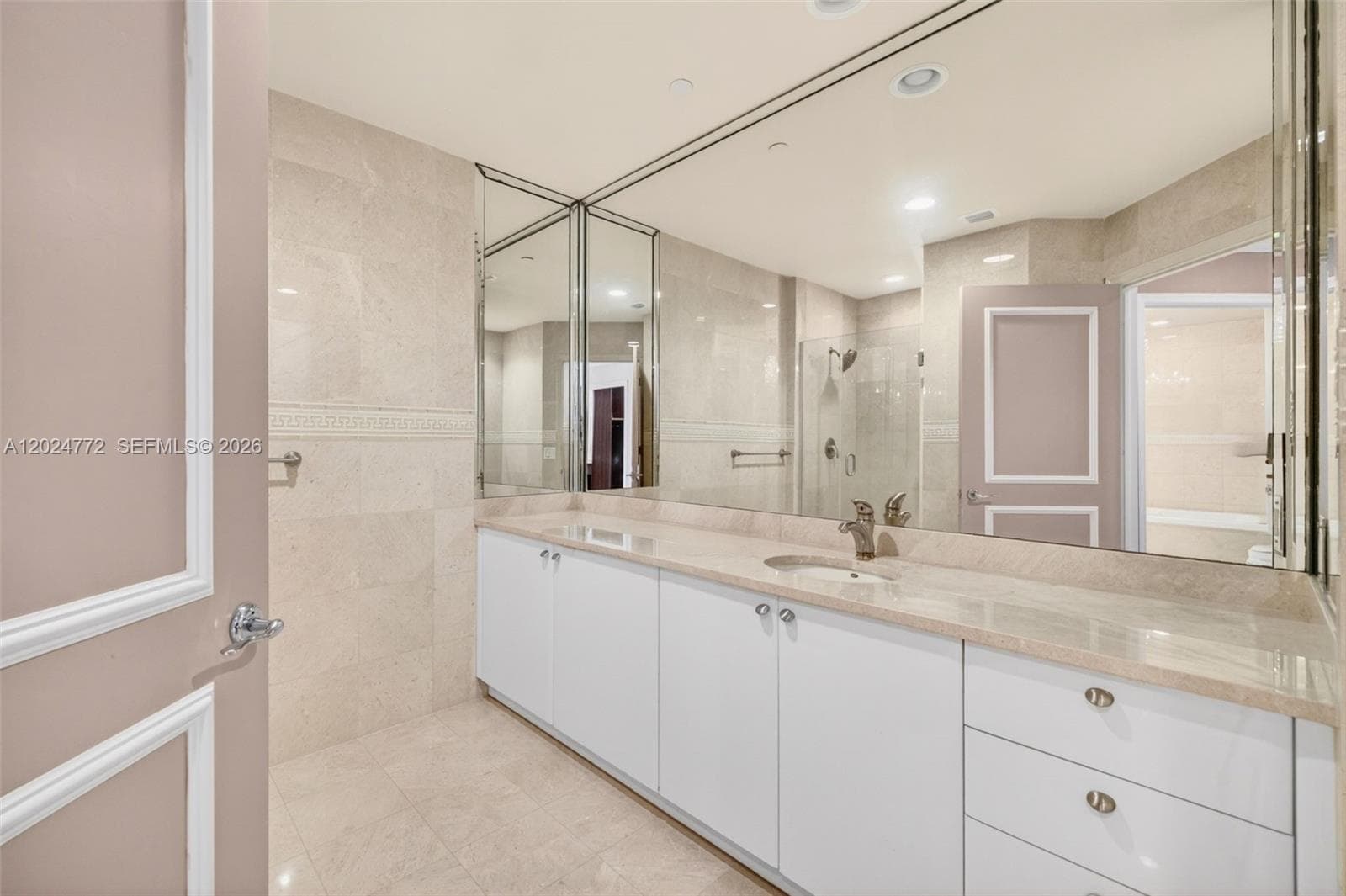 16500 Collins Ave # 3, Sunny Isles Beach FL 33160 — 39