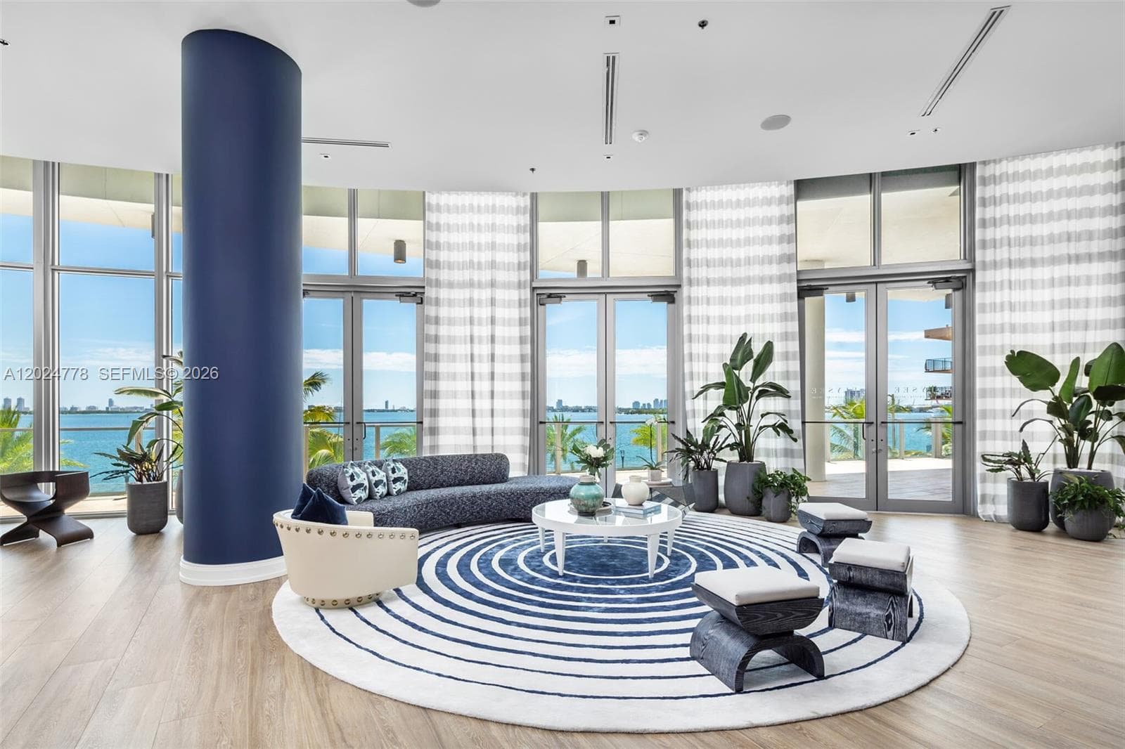 Miami, FL — 1