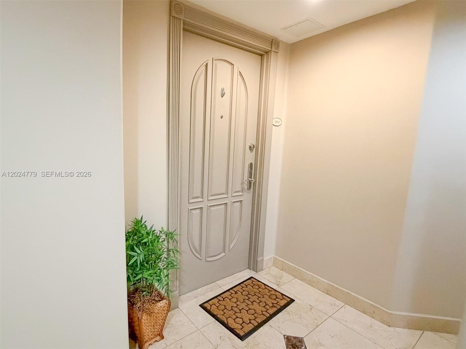 3370 Hidden Bay Dr # 1814, Aventura FL 33180 — 3
