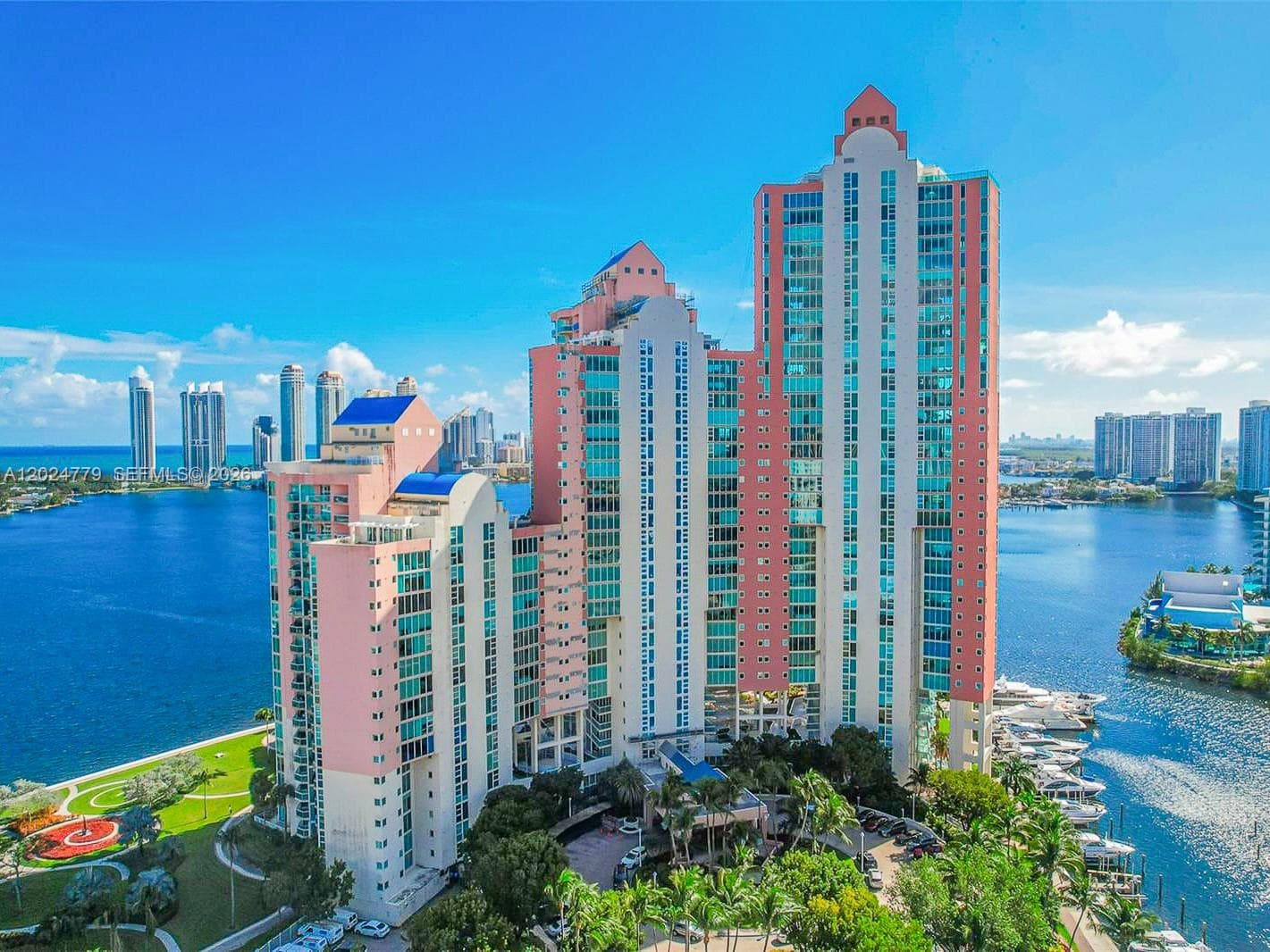 3370 Hidden Bay Dr # 1814, Aventura FL 33180 — 33