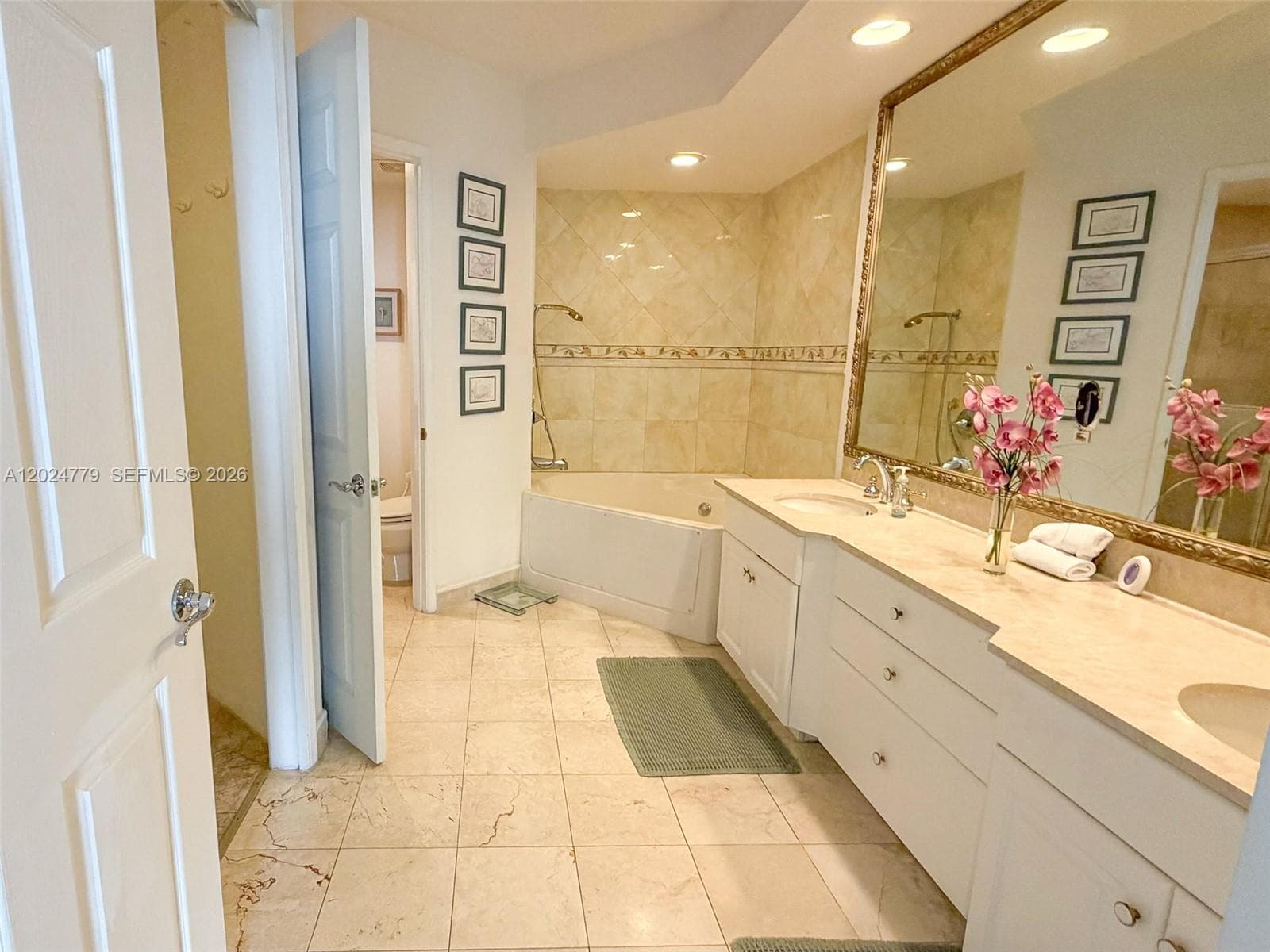 3370 Hidden Bay Dr # 1814, Aventura FL 33180 — 14