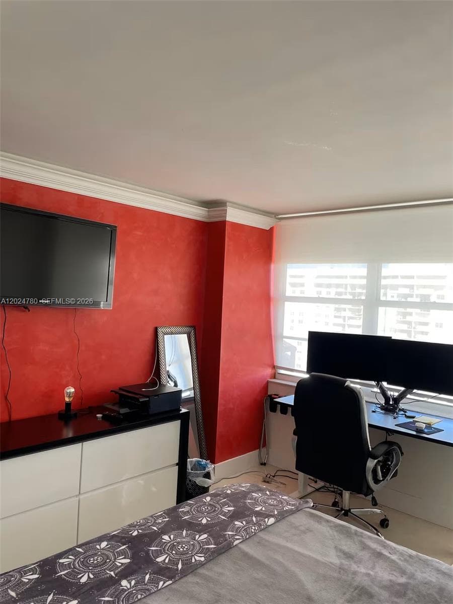 18081 Biscayne Blvd # 1904, Aventura FL 33160 — 23