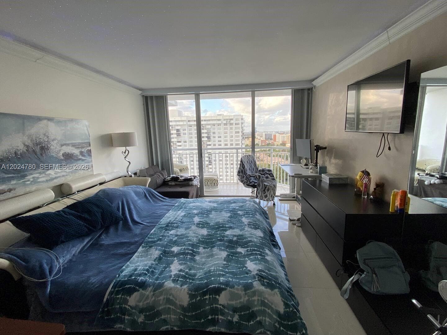 18081 Biscayne Blvd # 1904, Aventura FL 33160 — 16