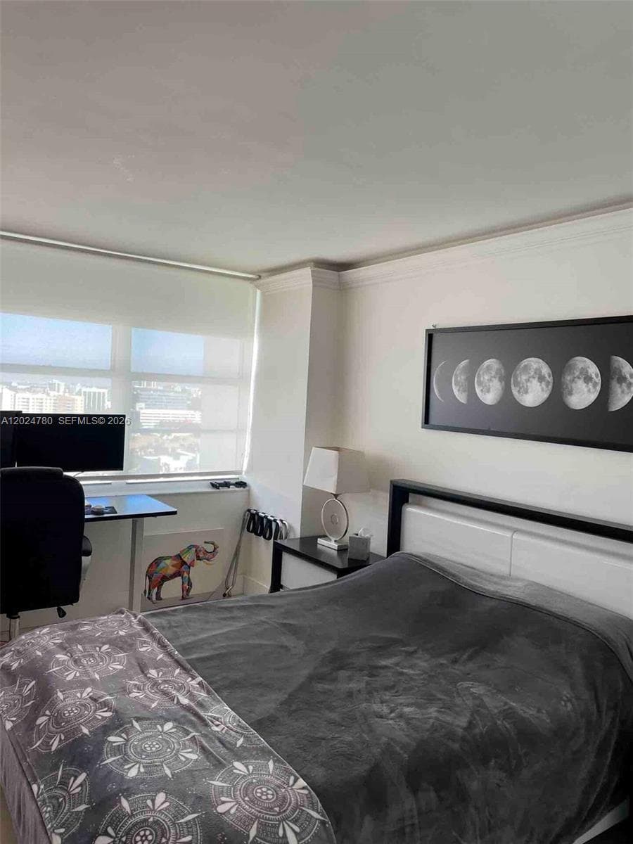 18081 Biscayne Blvd # 1904, Aventura FL 33160 — 22