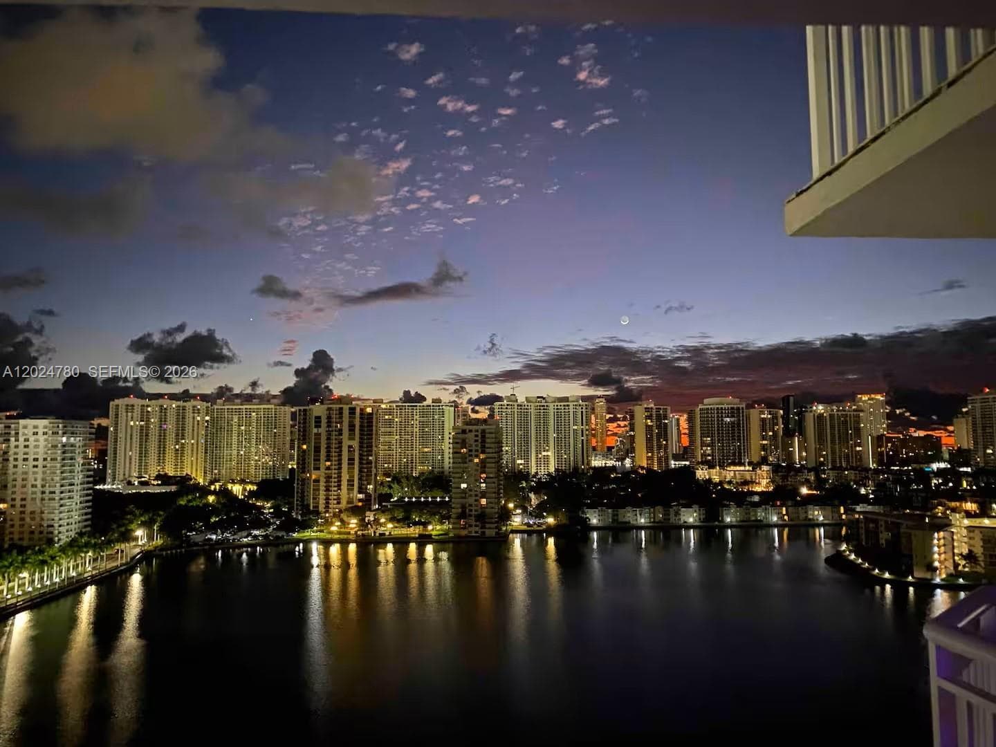 18081 Biscayne Blvd # 1904, Aventura FL 33160 — 32