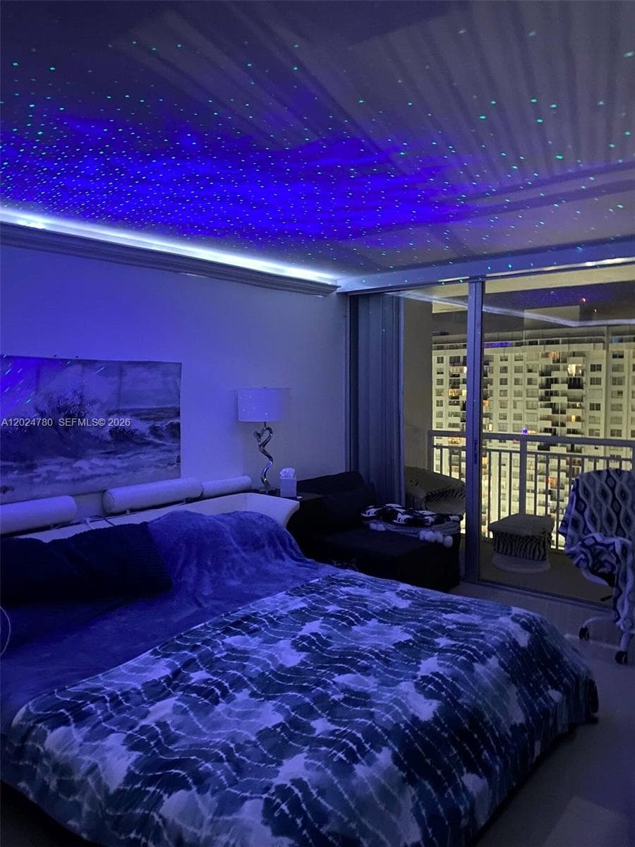 18081 Biscayne Blvd # 1904, Aventura FL 33160 — 18