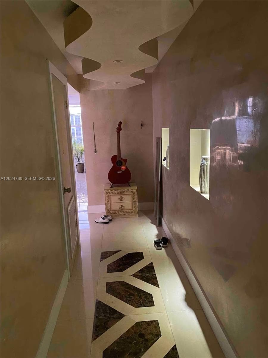 18081 Biscayne Blvd # 1904, Aventura FL 33160 — 11