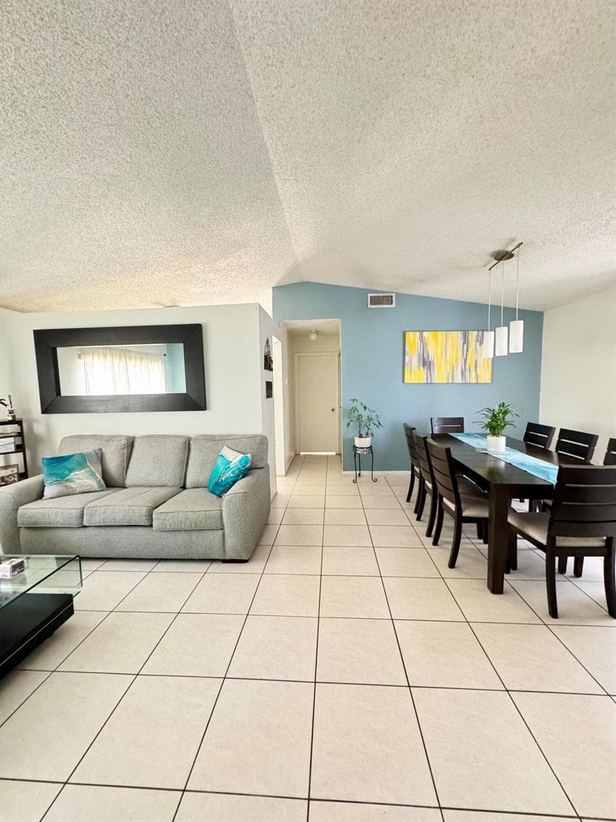 8600 NW 193rd Terrace, Hialeah FL 33015 — 5