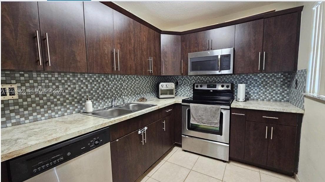 502 NW 87th Ave # 403, Miami FL 33172 — 6