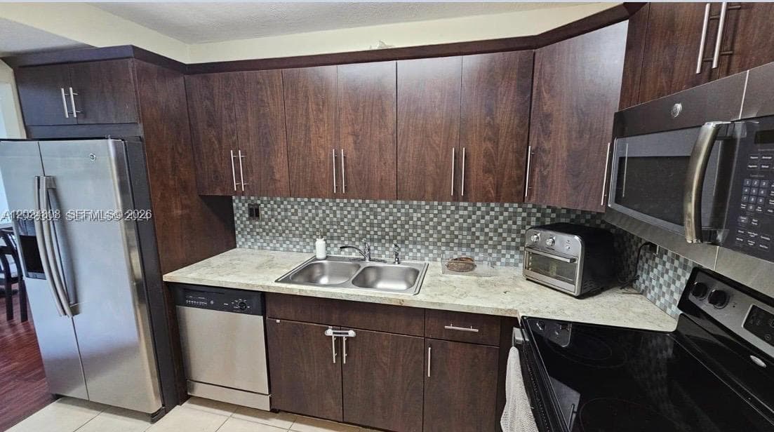502 NW 87th Ave # 403, Miami FL 33172 — 7