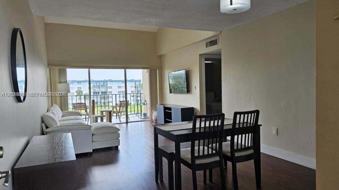 502 NW 87th Ave # 403, Miami FL 33172 — 3