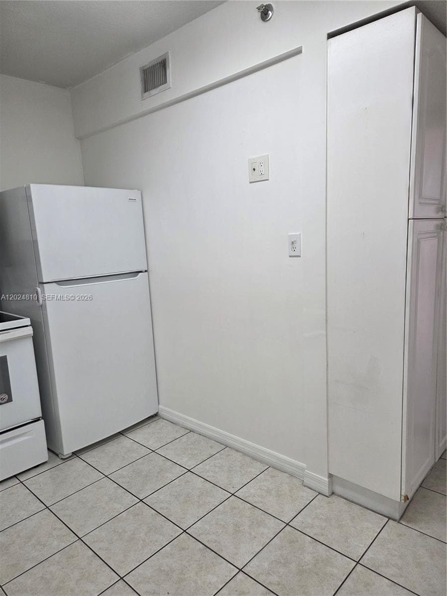 Christy Place Villas &, Miami, FL — 6