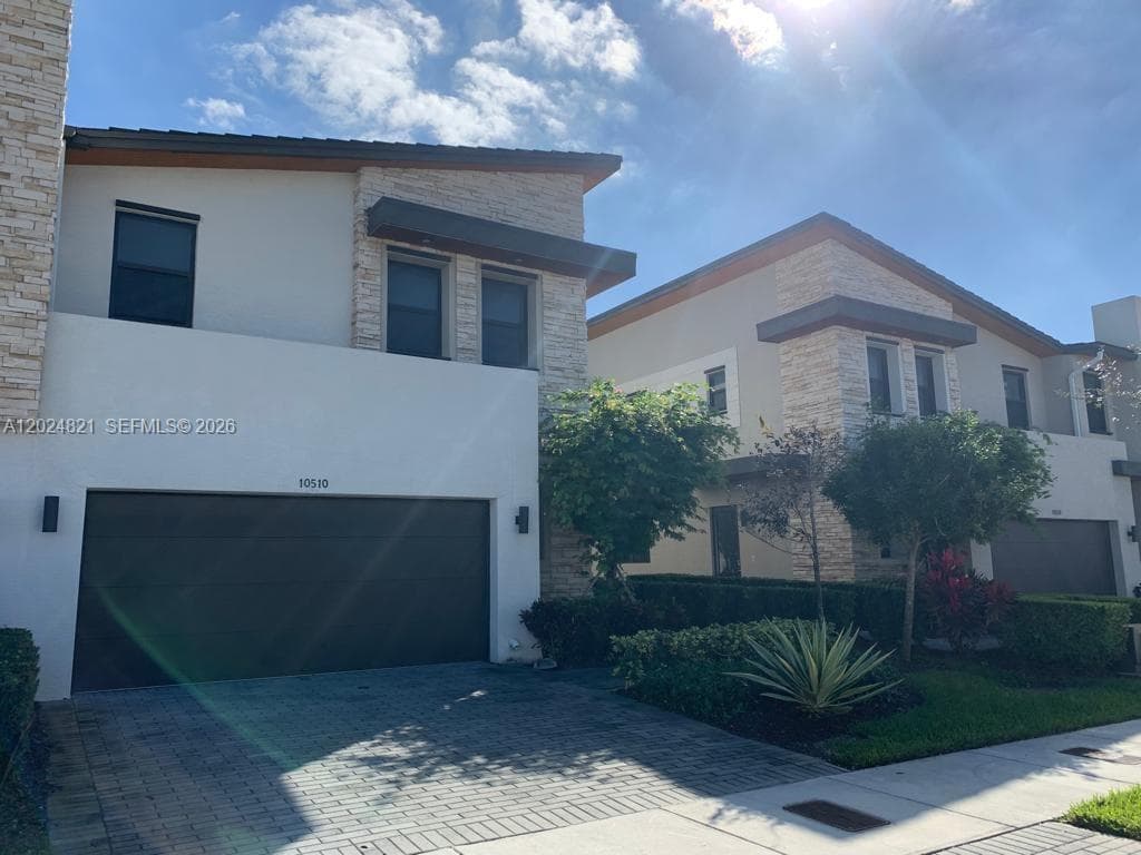10510 NW 78th Ter # 10510, Doral FL 33178 — 2