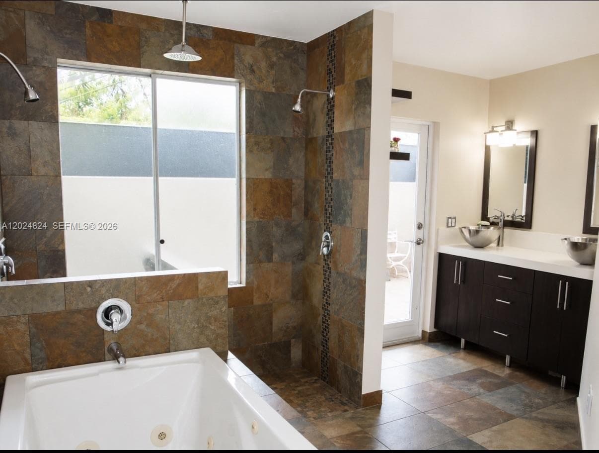 15530 SW 155th Ave, Miami FL 33187 — 6