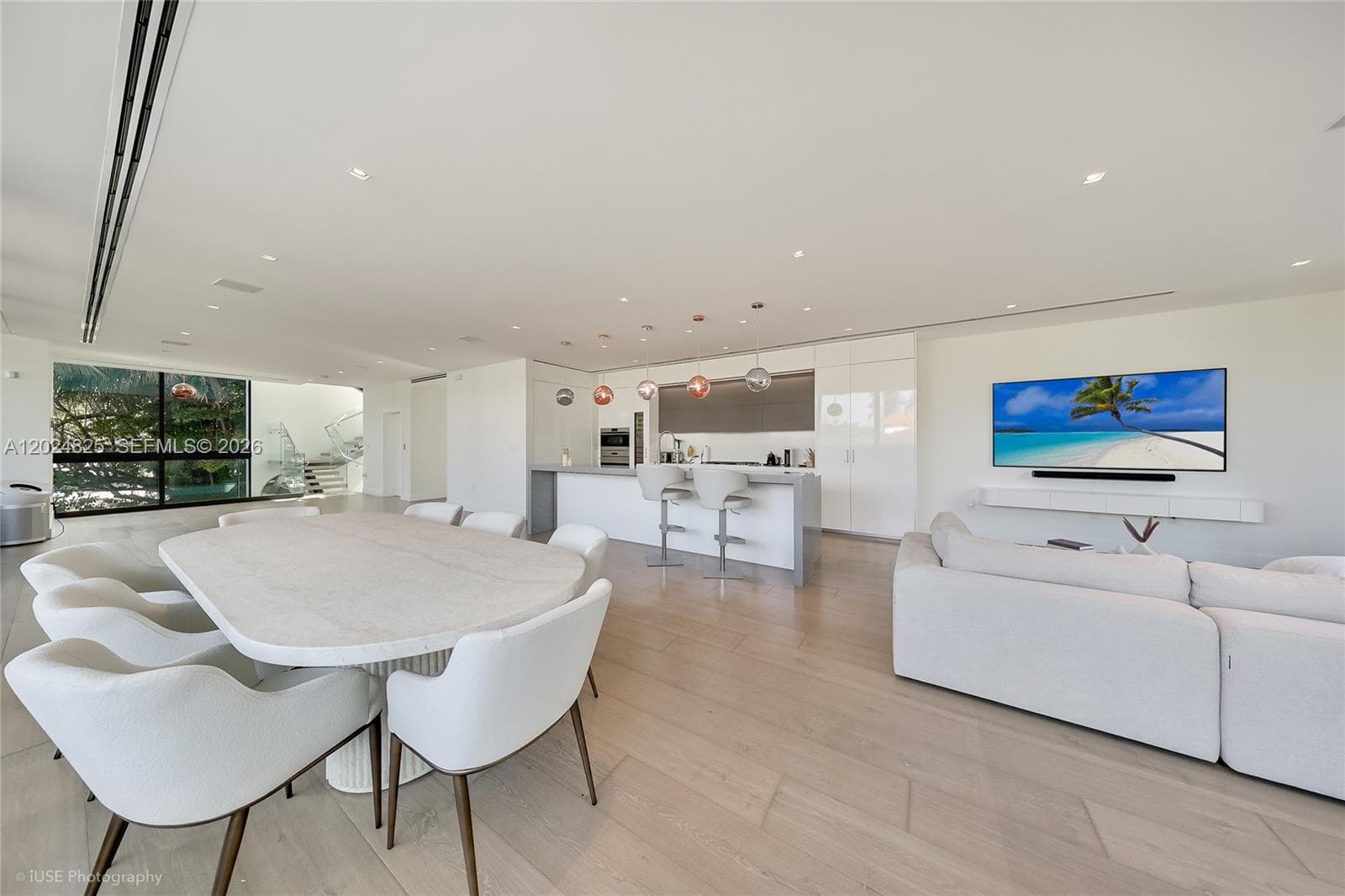 420 N Hibiscus Dr, Miami Beach FL 33139 — 12
