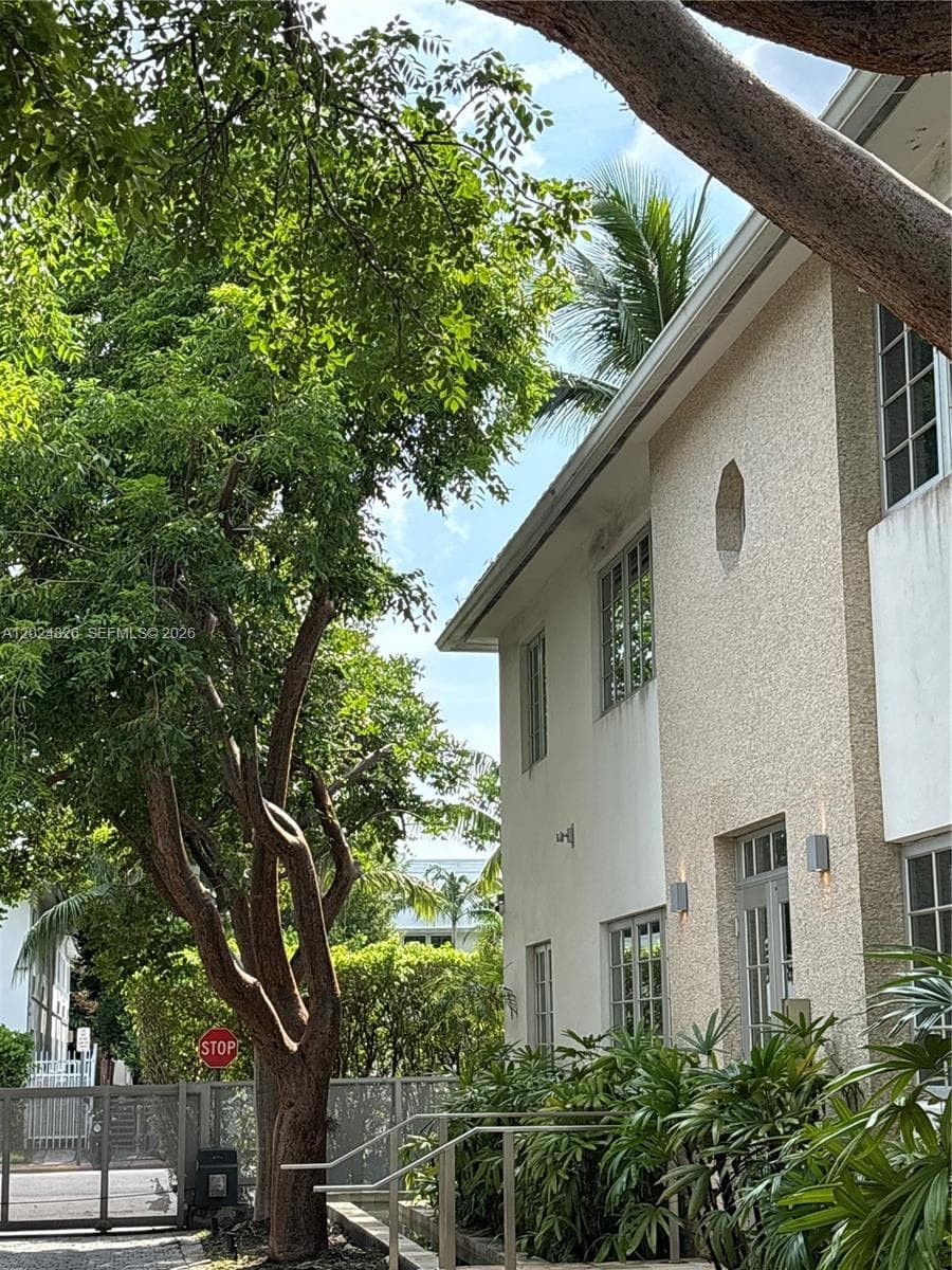 1520 Michigan Ave # 1, Miami Beach FL 33139 — 20