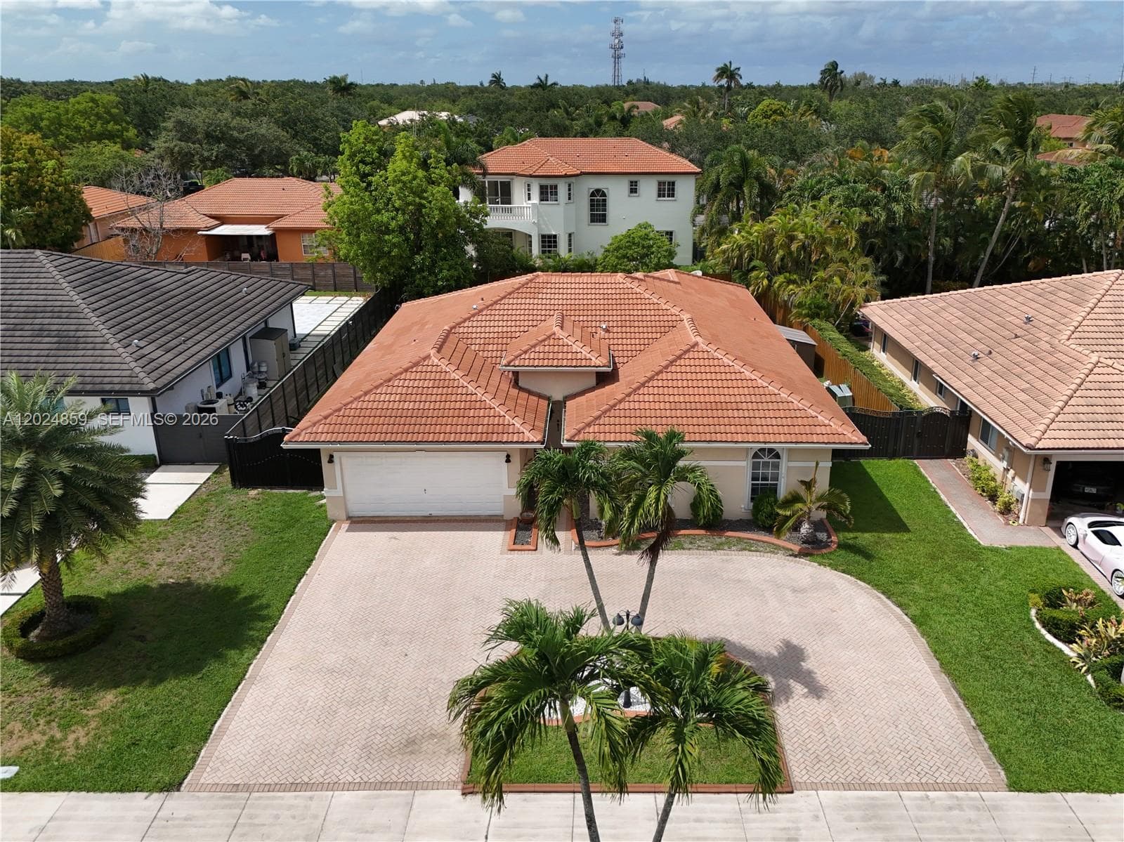 7831 NW 160th Ter, Miami Lakes FL 33016 — 1