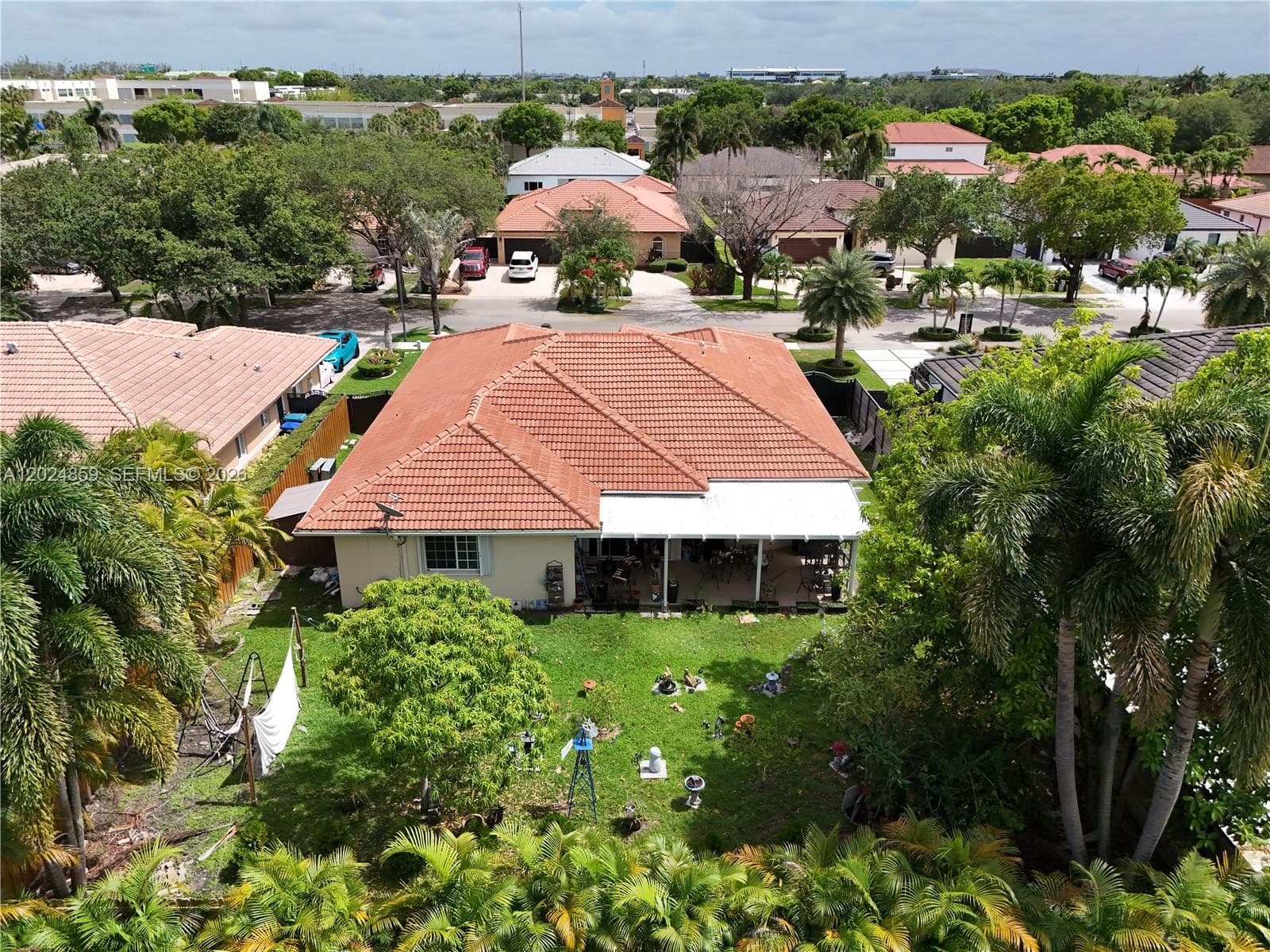 7831 NW 160th Ter, Miami Lakes FL 33016 — 55