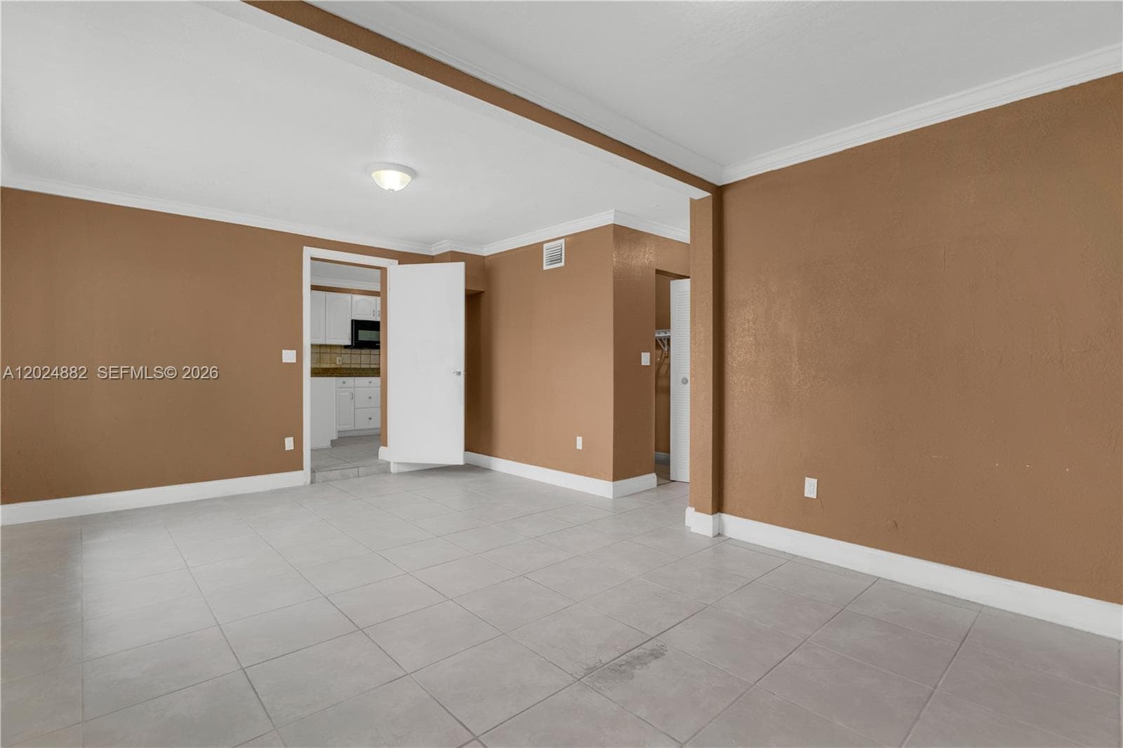 3651 W 2nd Ct, Hialeah FL 33012 — 17