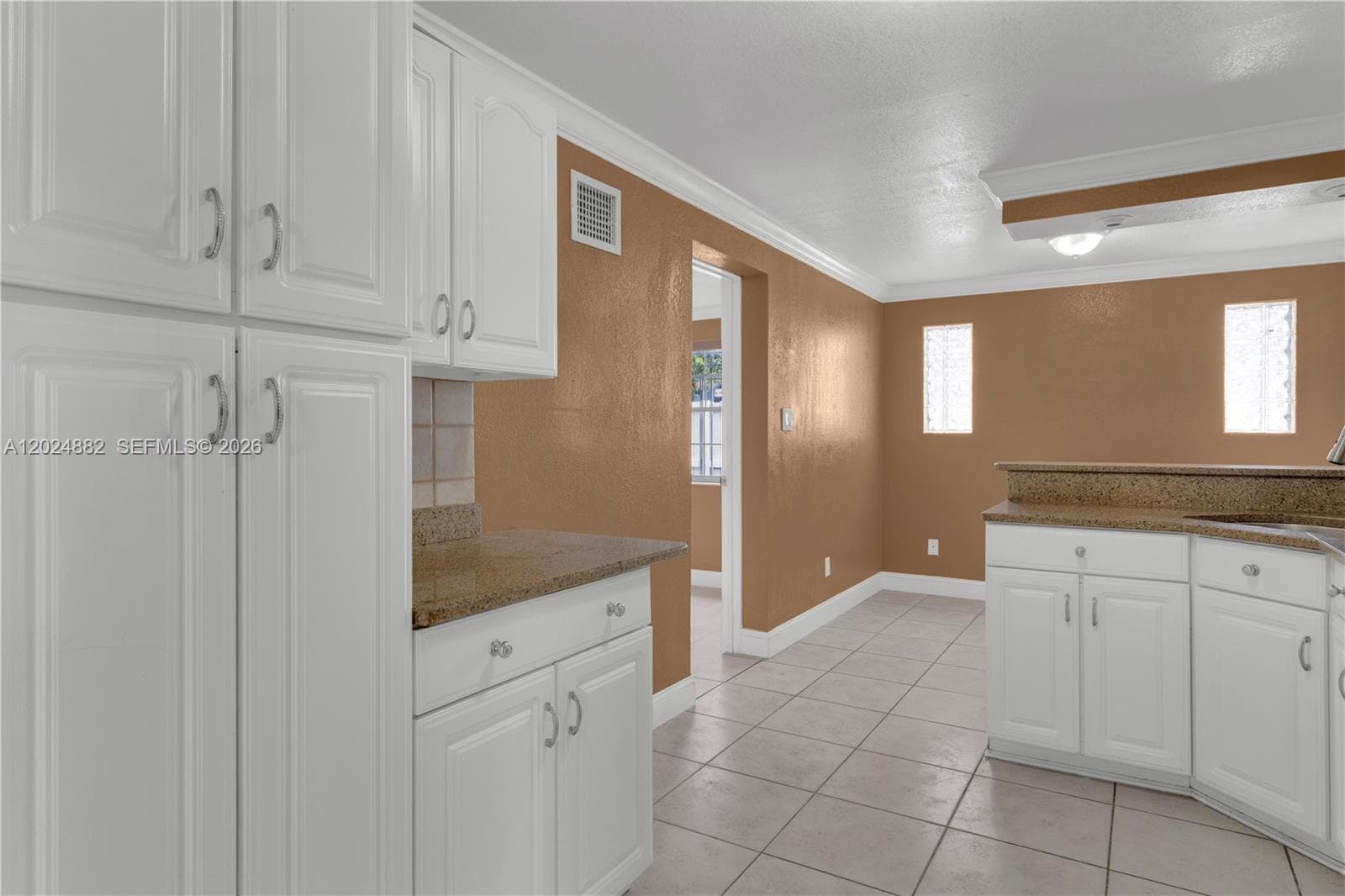 3651 W 2nd Ct, Hialeah FL 33012 — 15