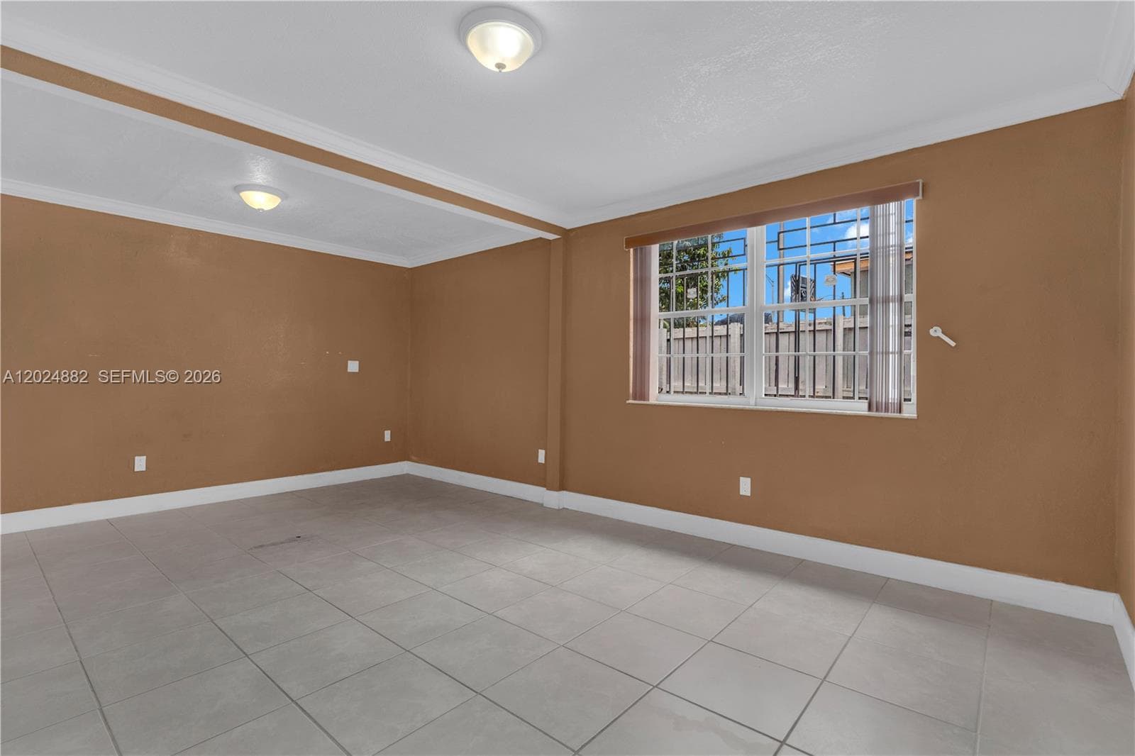 3651 W 2nd Ct, Hialeah FL 33012 — 19