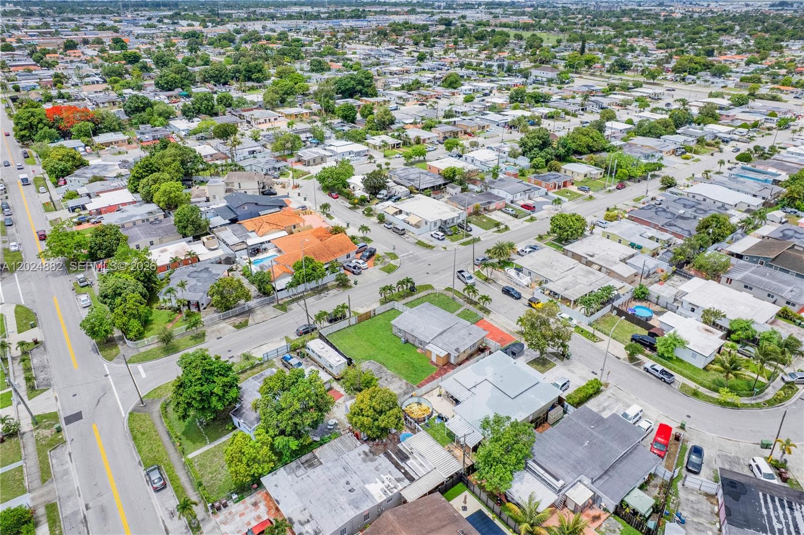 3651 W 2nd Ct, Hialeah FL 33012 — 35