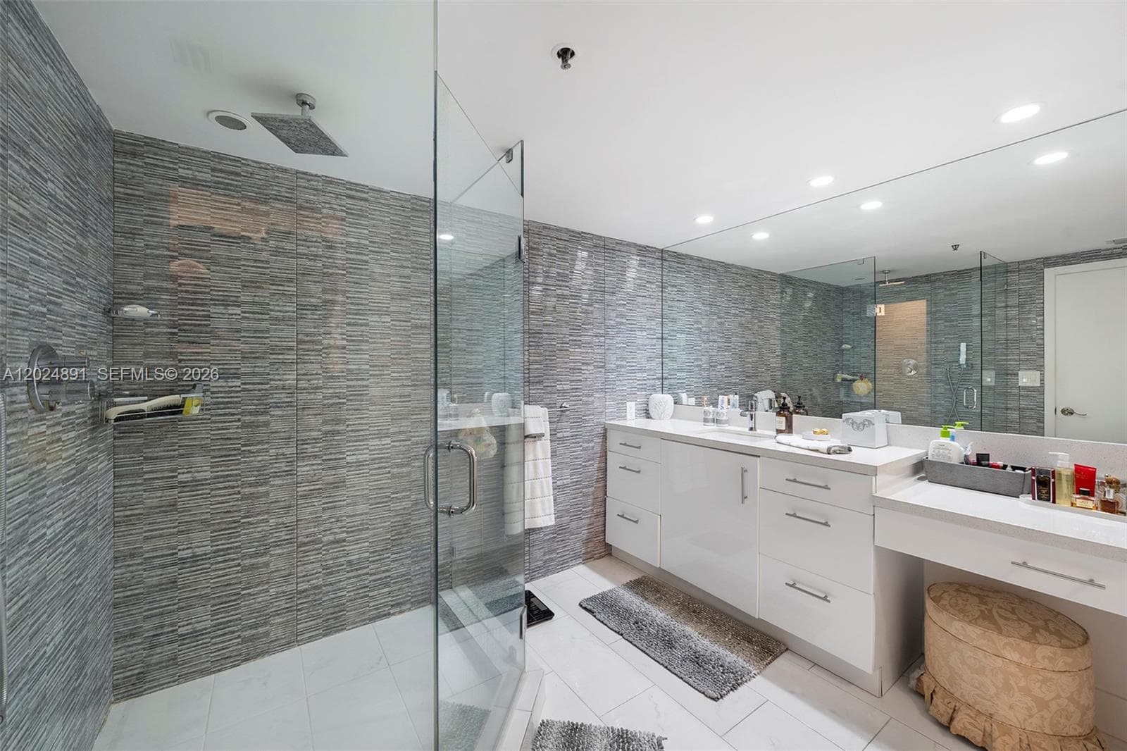10175 Collins Ave # 1505, Bal Harbour FL 33154 — 10
