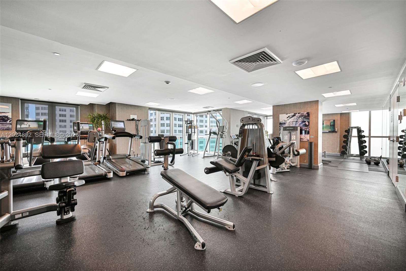 950 Brickell Bay Dr # 4204, Miami FL 33131 — 22