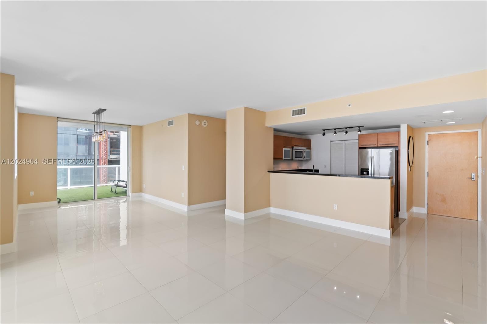 244 Biscayne Blvd # 3108, Miami FL 33132 — 3