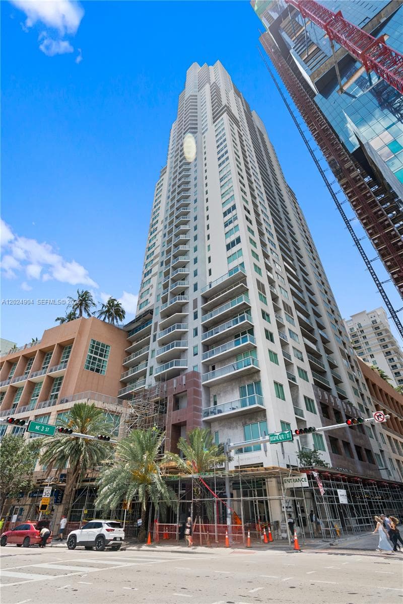 244 Biscayne Blvd # 3108, Miami FL 33132 — 38