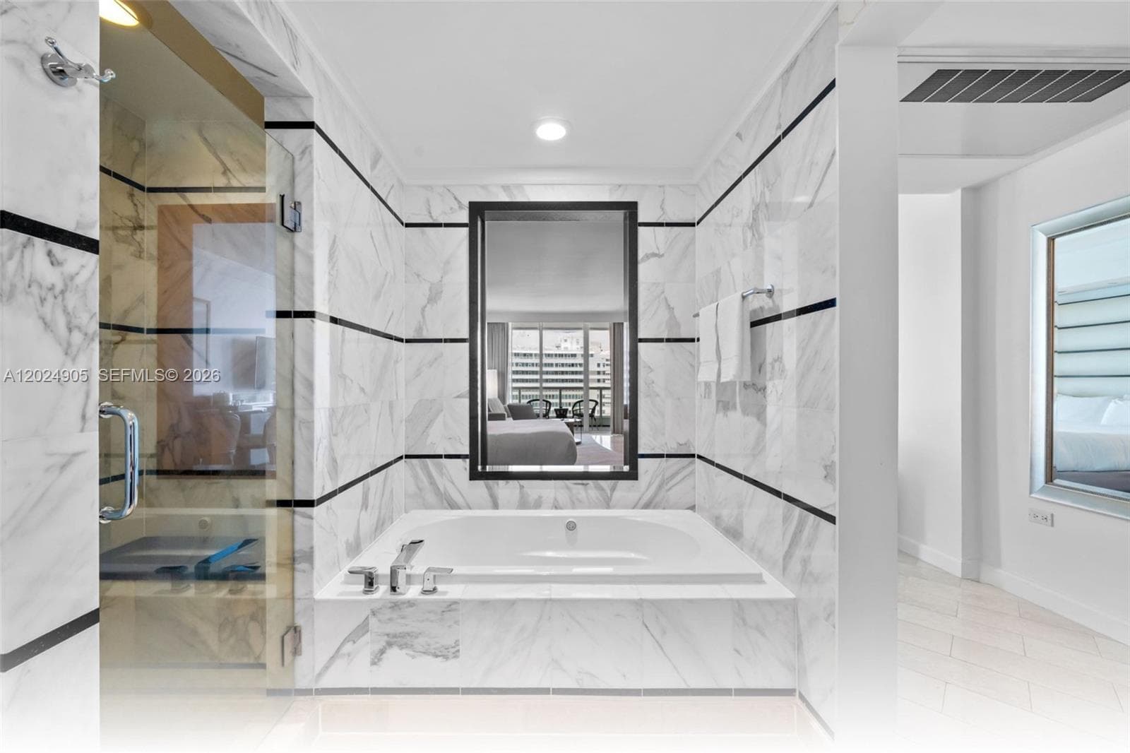 4391 Collins Ave # 1001, Miami Beach FL 33140 — 14