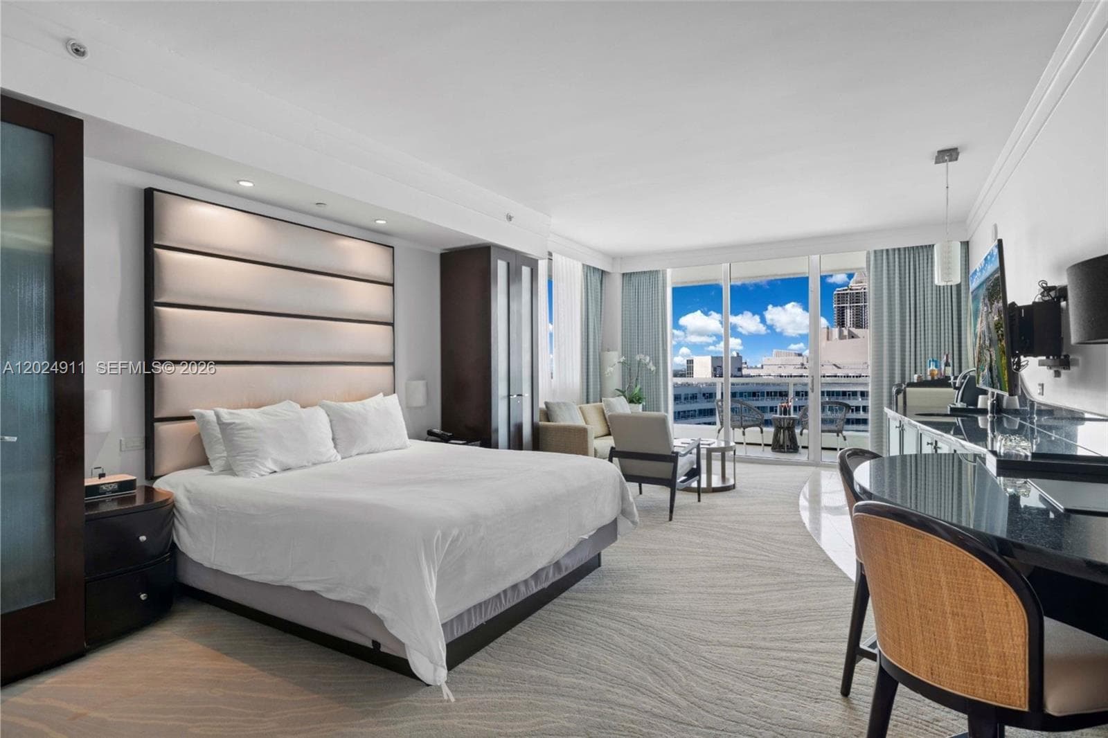 4391 Collins Ave # 1002, Miami Beach FL 33140 — 6